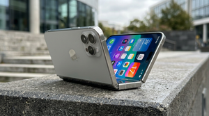 iPhone Fold Design-Leak