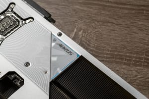 AORUS RTX 5090 INFINITY